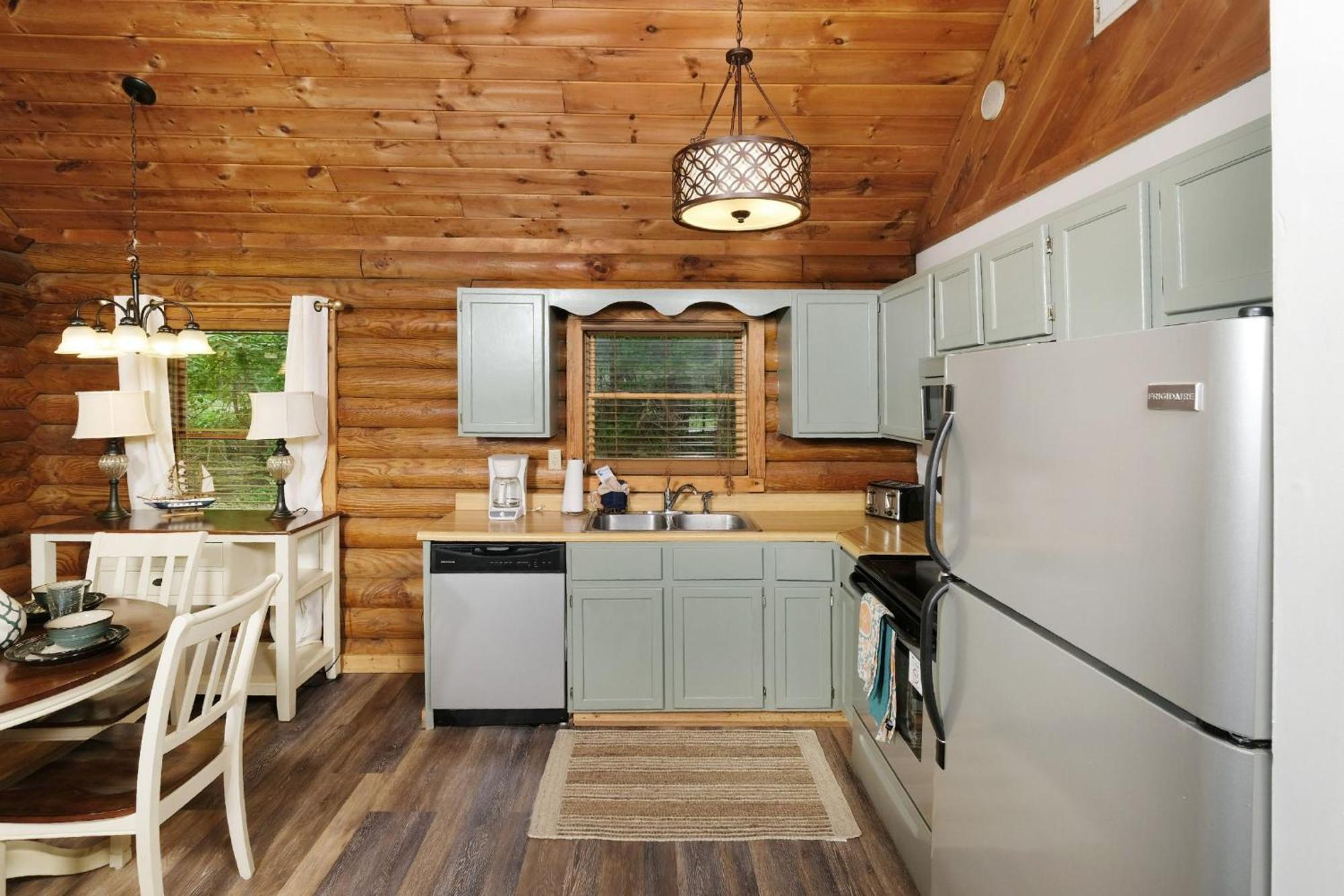 Grove Creek Cabin Gatlinburg Εξωτερικό φωτογραφία
