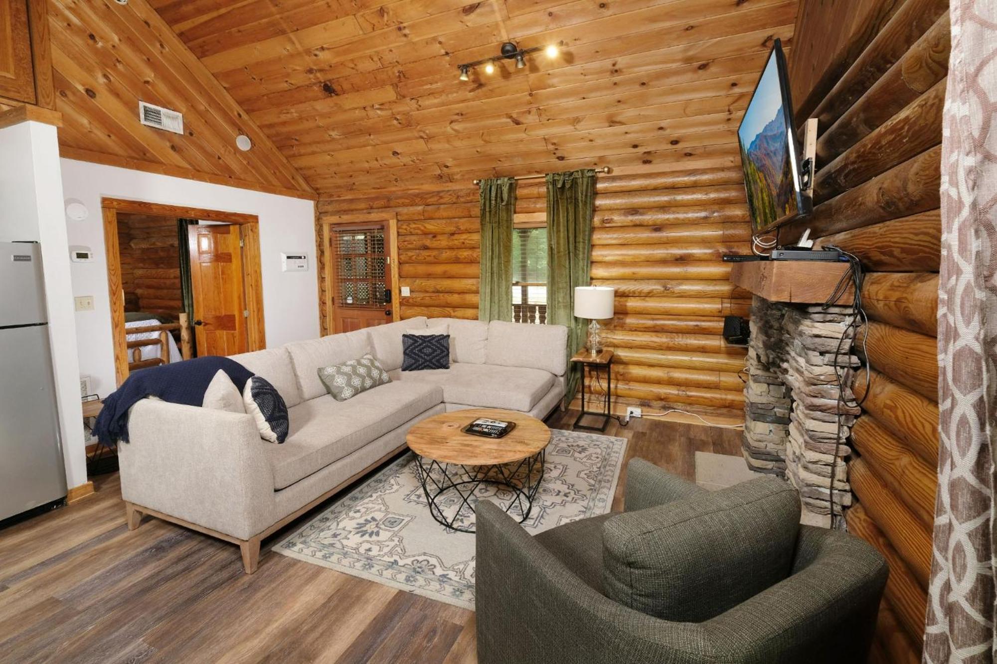 Grove Creek Cabin Gatlinburg Εξωτερικό φωτογραφία