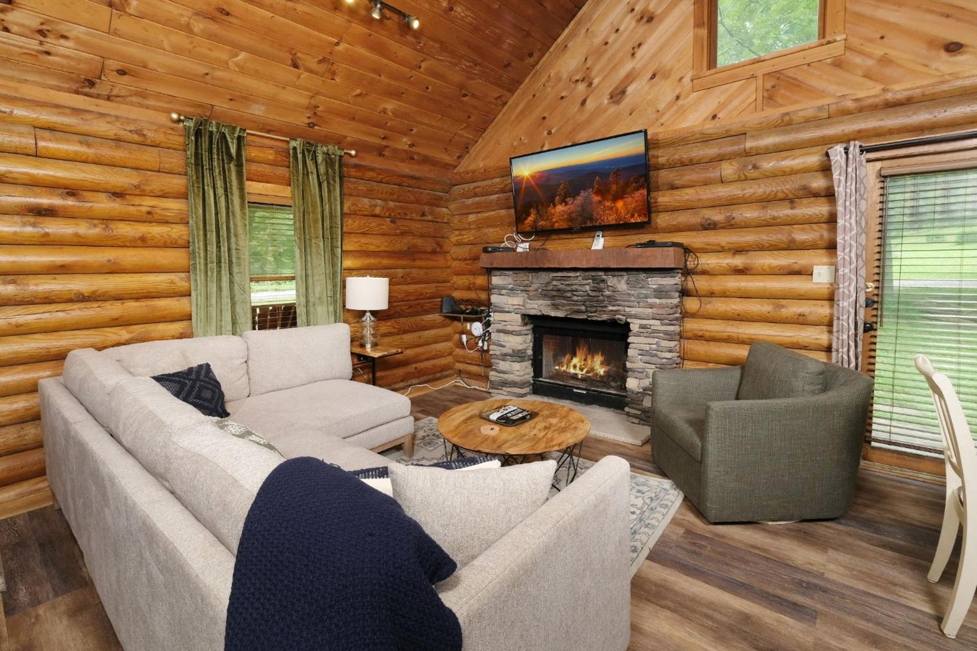 Grove Creek Cabin Gatlinburg Εξωτερικό φωτογραφία